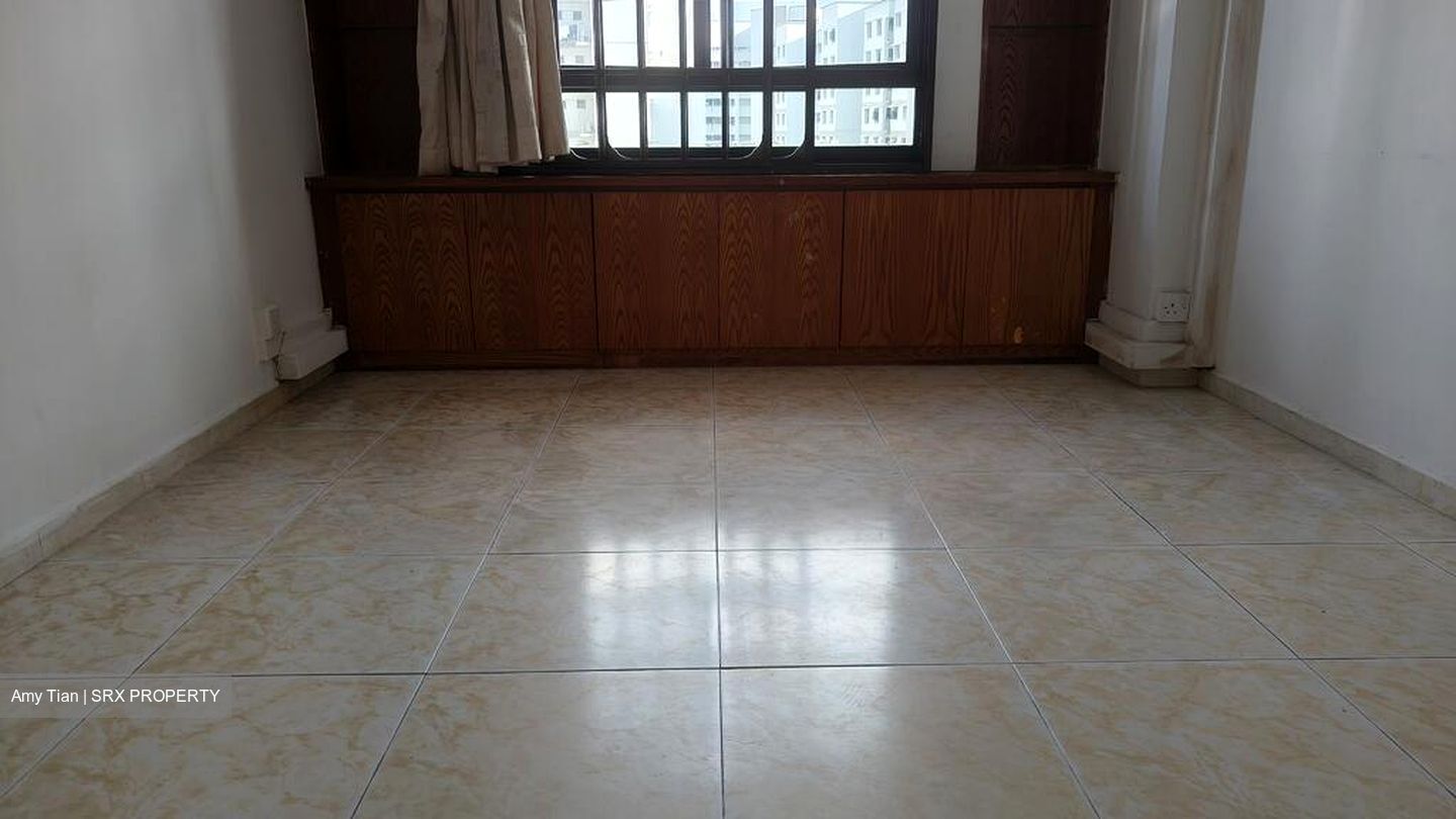 Blk 665B Jurong West Street 64 (Jurong West), HDB Executive #610701101